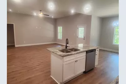 107 Silver Maple Court, Byron, GA 31008 - Photo 2
