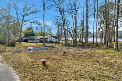 304 N Lake Drive, Perry, GA 31069 - Photo 14