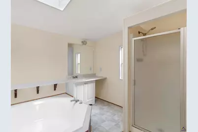 245 Brooks Road, Jackson, GA 30233 - Photo 30