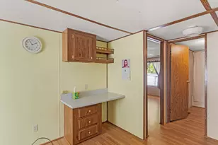 245 Brooks Rd, Jackson, GA 30233 - Photo 14