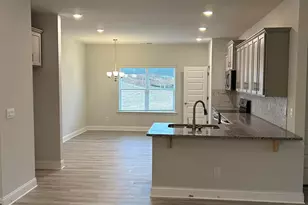 1302 Barrington Pl Cv, Macon, GA 31220 - Photo 2