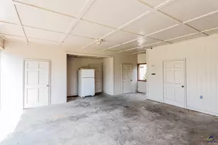 1227 Hawkinsville Hwy, Eastman, GA 31023 - Photo 2