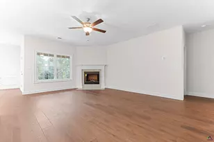 304 Airview Dr, Warner Robins, GA 31093 - Photo 14