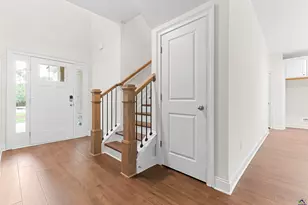 304 Airview Dr, Warner Robins, GA 31093 - Photo 12