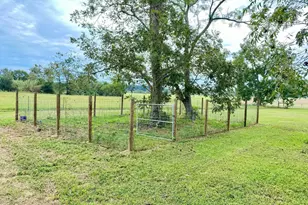 1088 Tippettville Rd, Pineview, GA 31071 - Photo 32