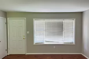 104 Merlin St, Warner Robins, GA 31093 - Photo 4