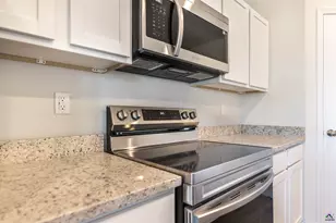 102 Monroe Ct, Byron, GA 31008 - Photo 8