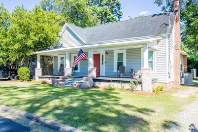 113 Violet Street, Cochran, GA 31014 - Photo 1