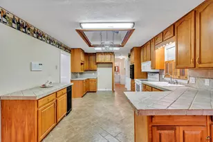 1984 Lower Hartley Bridge Rd, Byron, GA 31008 - Photo 12