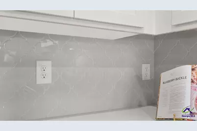 115 Kenmore Circle, Perry, GA 31069 - Photo 8