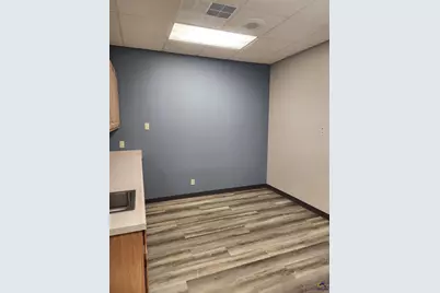 1260 Russell Parkway, Warner Robins, GA 31088 - Photo 12