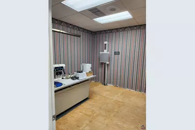 1260 Russell Parkway, Warner Robins, GA 31088 - Photo 14