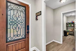 211 Crakston Ct, Bonaire, GA 31005 - Photo 2