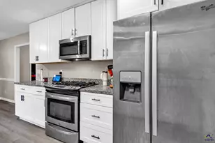 211 Crakston Ct, Bonaire, GA 31005 - Photo 10