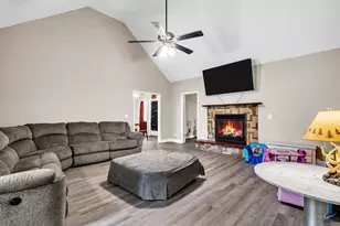 211 Crakston Ct, Bonaire, GA 31005 - Photo 6