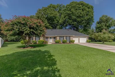 308 Autumn Woods Drive, Warner Robins, GA 31088 - Photo 1