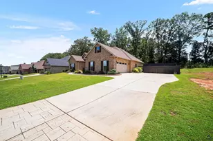 300 Rustic Live Oak Trl, Bonaire, GA 31005 - Photo 4