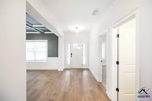 409 Bella Notte Cir, Warner Robins, GA 31088 - Photo 2