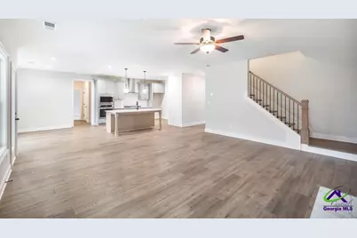 401 Bella Notte Circle, Warner Robins, GA 31088 - Photo 6