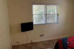 142 Rose St, Cochran, GA 31014 - Photo 16