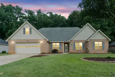 208 Golden Eagle Drive, Kathleen, GA 31047 - Photo 1