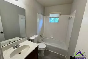 240 Neptune Ct, Macon, GA 31211 - Photo 20