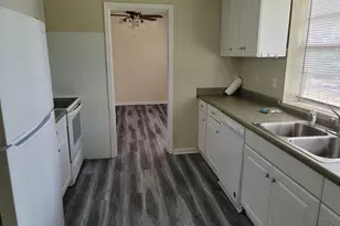 605 S Pleasant Hill Rd, Warner Robins, GA 31088 - Photo 4