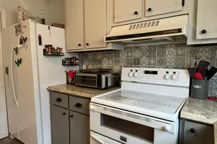 124 Stonehedge Drive, Warner Robins, GA 31088 - Photo 6