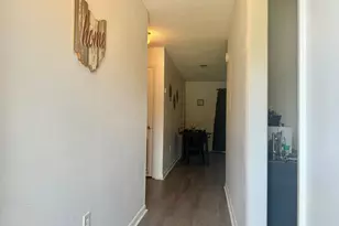 124 Stonehedge Drive, Warner Robins, GA 31088 - Photo 2