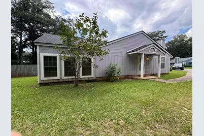 282 Somerset Drive, Warner Robins, GA 31088 - Photo 2