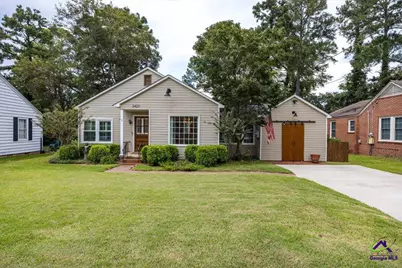 2423 Carlton Way, Macon, GA 31204 - Photo 1