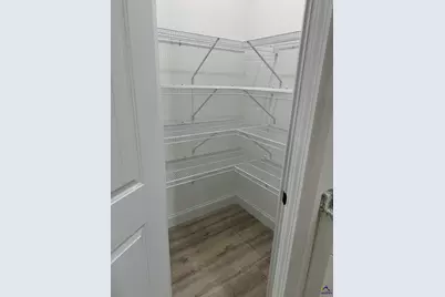 240 Beau Claire Circle, Warner Robins, GA 31008 - Photo 8