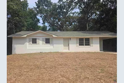 318 Donna Drive, Warner Robins, GA 31088 - Photo 1