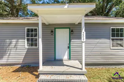 209 Calhoun Street, Fort Valley, GA 31030 - Photo 6