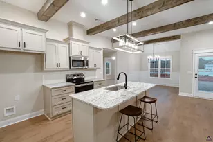 121 Saraland Trl, Perry, GA 31069 - Photo 2