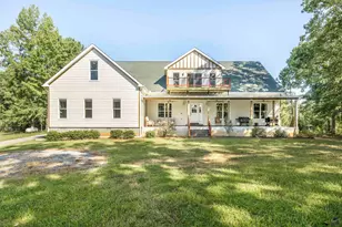 1979 Dent Rd, Musella, GA 31066 - Photo 1