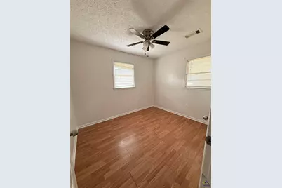 304 Wall Street, Warner Robins, GA 31088 - Photo 12