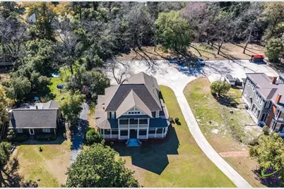 15 Merritt Street, Hawkinsville, GA 31036 - Photo 2