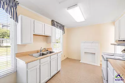 15 Merritt Street, Hawkinsville, GA 31036 - Photo 32