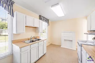 15 Merritt St, Hawkinsville, GA 31036 - Photo 32