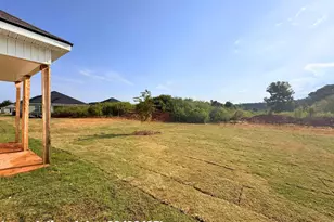 204 Sutton Dr, Perry, GA 31069 - Photo 26