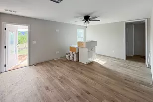 206 Sutton Dr, Perry, GA 31069 - Photo 8