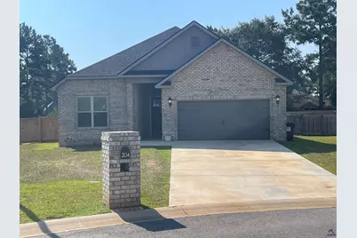 204 Susanne's Retreat, Perry, GA 31069 - Photo 1