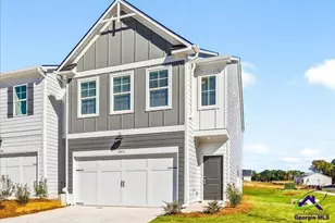 2002 Fall Harvest Dr, Macon, GA 31216 - Photo 2