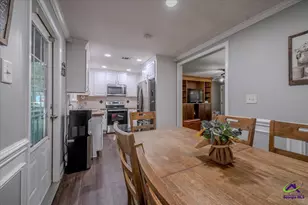 214 Kingsbury, Warner Robins, GA 31088 - Photo 6