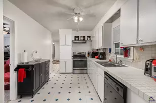 118 Avalon Dr, Warner Robins, GA 31093 - Photo 8