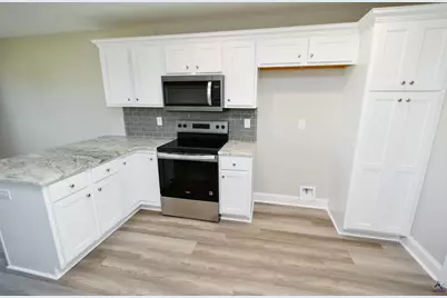 412 Lamplight Drive, Byron, GA 31008 - Photo 10