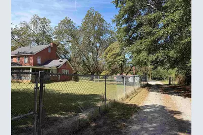 3906 Hartley Bridge Road, Macon, GA 31216 - Photo 32