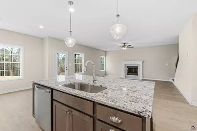 1649 Stokes Store Road, Forsyth, GA 31029 - Photo 32