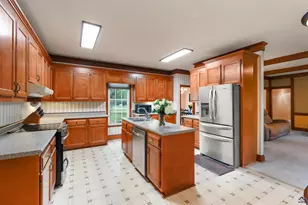 2193 Plantation Dr, Macon, GA 31211 - Photo 6